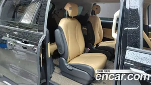 Kia Carnival, 2023 — миниатюра 17