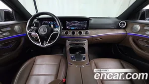 Mercedes-Benz E-Class, 2023 — миниатюра 7