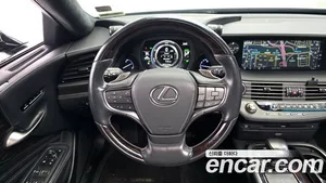 Lexus LS, 2018 — миниатюра 13