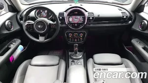 Mini Clubman, 2023 — миниатюра 10