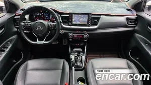 Kia Stonic, 2018 — миниатюра 10