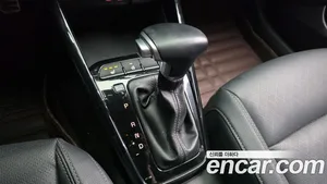 Kia Stonic, 2018 — миниатюра 12