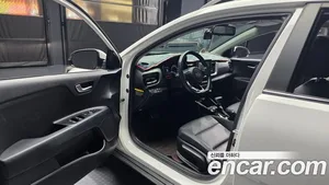 Kia Stonic, 2018 — миниатюра 13