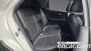 Kia Stonic, 2018 — миниатюра 18