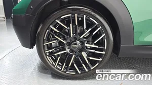 Mini Cooper Convertible, 2025 — миниатюра 5