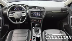 Volkswagen Tiguan, 2022 — миниатюра 10