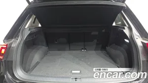 Volkswagen Tiguan, 2022 — миниатюра 22