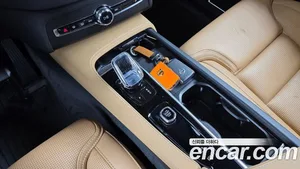 Volvo XC90, 2022 — миниатюра 11