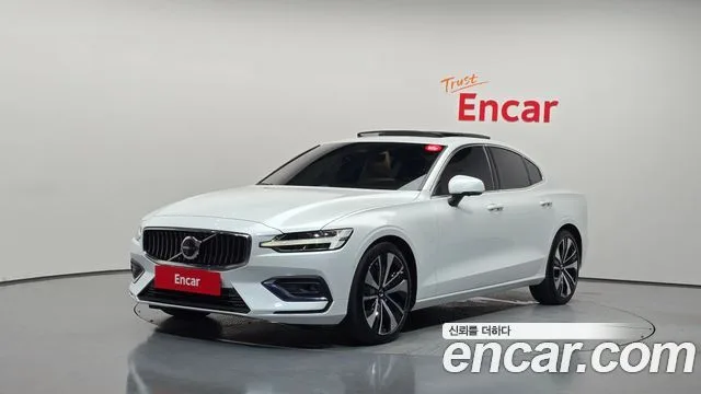 Volvo S60, 2023 — фото автомобиля из Кореи