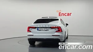 Volvo S60, 2023 — миниатюра 4