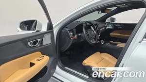 Volvo S60, 2023 — миниатюра 13