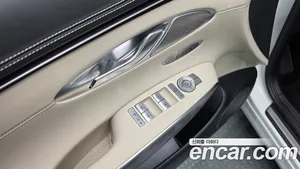 Genesis GV70, 2023 — миниатюра 25