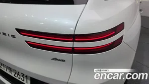 Genesis GV70, 2023 — миниатюра 9