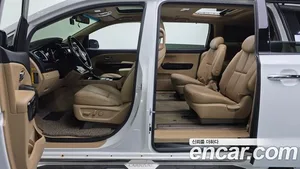 Kia Carnival, 2016 — миниатюра 27