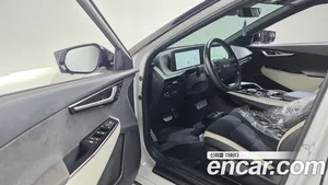 Kia EV6, 2022 — миниатюра 12