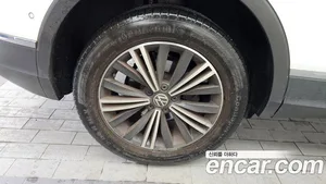 Volkswagen Tiguan, 2022 — миниатюра 5