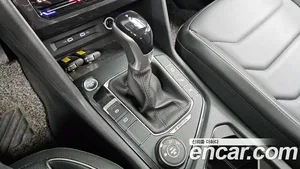 Volkswagen Tiguan, 2022 — миниатюра 12