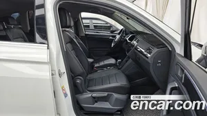 Volkswagen Tiguan, 2022 — миниатюра 17