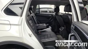 Volkswagen Tiguan, 2022 — миниатюра 18