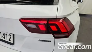Volkswagen Tiguan, 2022 — миниатюра 9