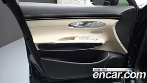 Genesis GV70, 2022 — миниатюра 14