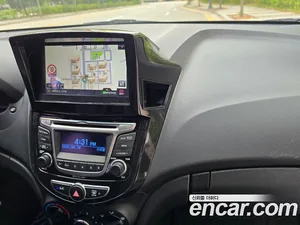 Hyundai Accent, 2015 — миниатюра 13
