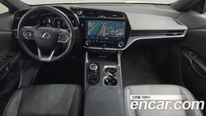 Lexus RZ, 2023 — миниатюра 10