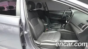 Hyundai Avante, 2017 — миниатюра 16