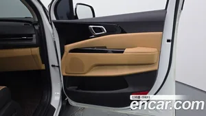 Kia Carnival, 2022 — миниатюра 15