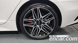 Kia Stinger, 2022 — миниатюра 6