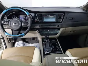 Kia Carnival, 2015 — миниатюра 5