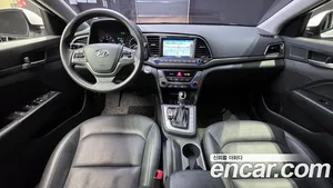 Hyundai Avante, 2017 — миниатюра 10