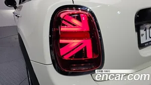 Mini Cooper, 2019 — миниатюра 9