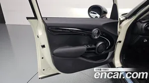 Mini Cooper, 2019 — миниатюра 14