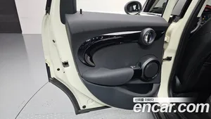 Mini Cooper, 2019 — миниатюра 15