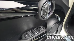 Mini Cooper, 2019 — миниатюра 28