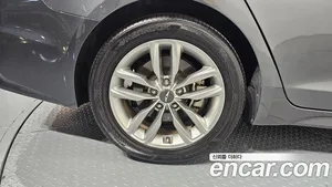 Genesis G70, 2017 — миниатюра 7