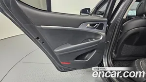 Genesis G70, 2017 — миниатюра 15