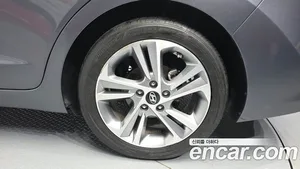 Hyundai Avante, 2018 — миниатюра 5