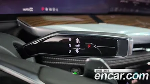 Cadillac Escalade, 2025 — миниатюра 12