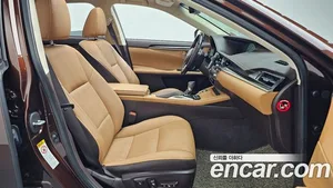 Lexus ES, 2016 — миниатюра 11