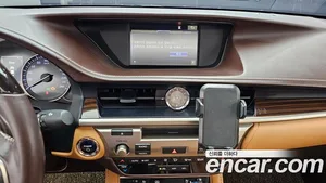Lexus ES, 2016 — миниатюра 14