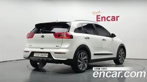 Kia Niro, 2017 — миниатюра 1