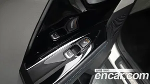 Kia Niro, 2017 — миниатюра 24