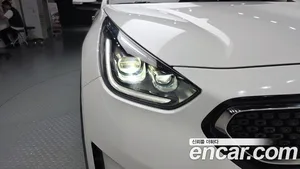 Kia Niro, 2017 — миниатюра 7