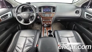 Nissan Pathfinder, 2017 — миниатюра 10
