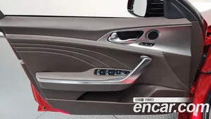 Kia Stinger, 2022 — миниатюра 14