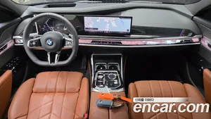 BMW 7-Series, 2025 — миниатюра 10