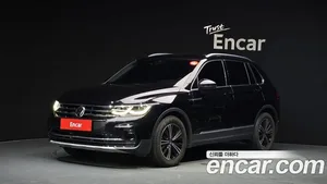 Volkswagen Tiguan, 2021 — миниатюра 1