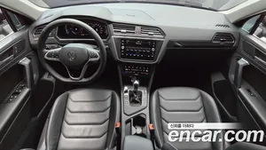 Volkswagen Tiguan, 2021 — миниатюра 10